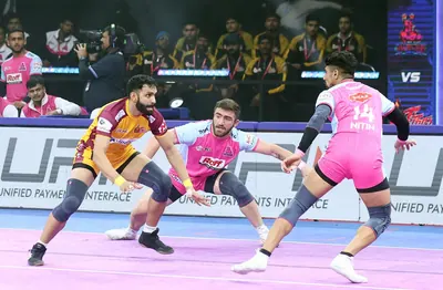 Vijay Malik, Bharat combine as Telugu Titans beat Jaipur Pink Panthers in impressive fashion to secure first win of the season