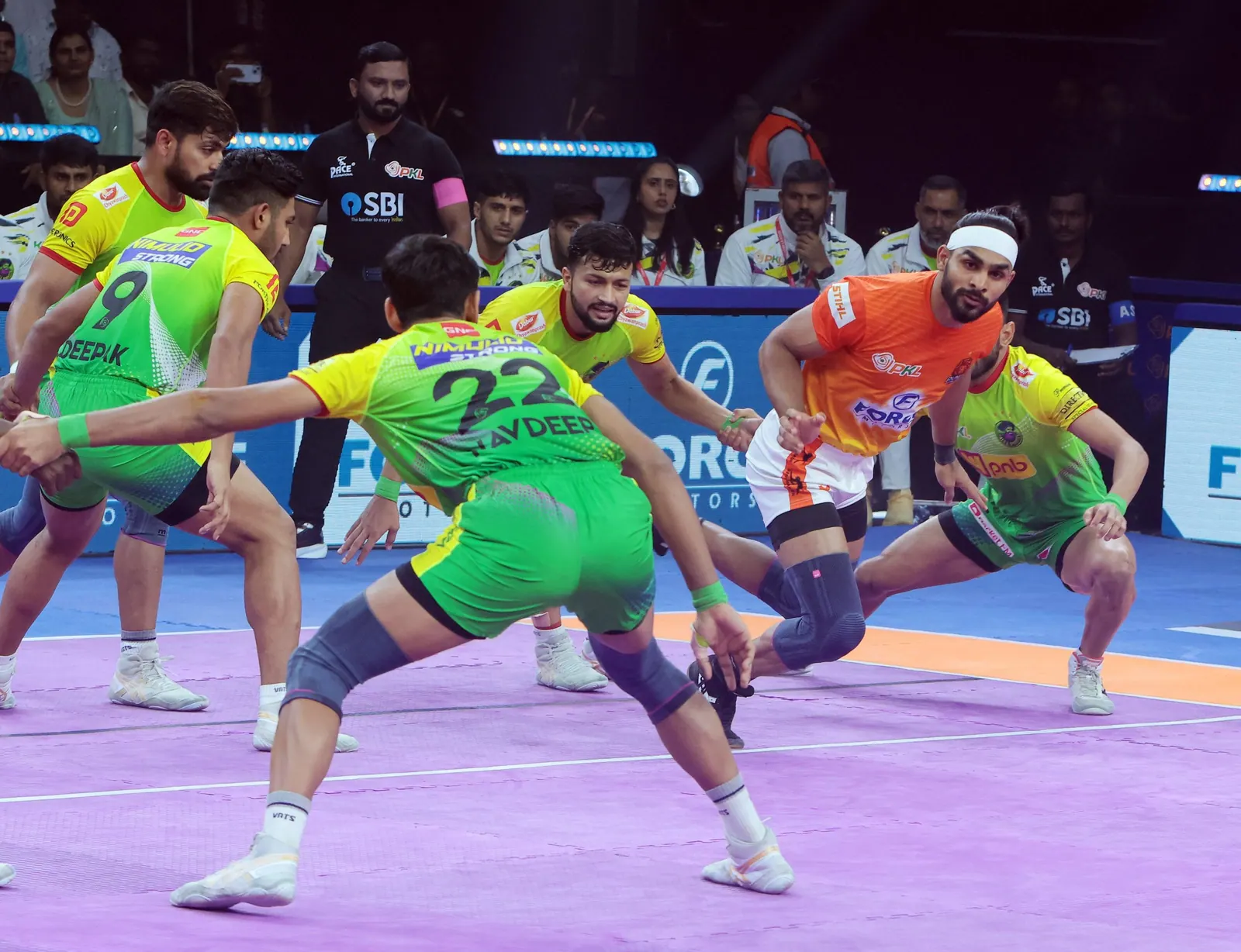 First victory of Season 12 for Patna Pirates! Ayan Lohchab leads charge in impressive win against Puneri Paltan
