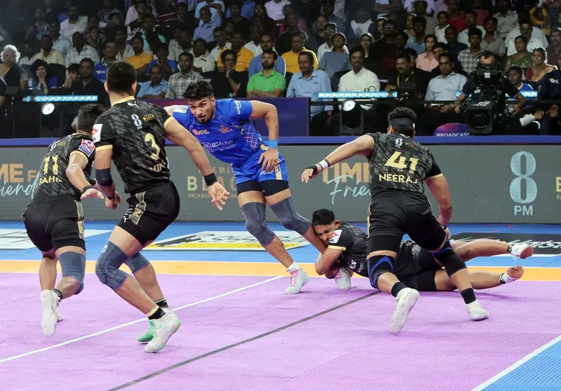 PKL-12: Red Machine Arjun Deshwal Back in Form, Tamil Thalaivas Defeat Haryana Steelers by 12 Points to Avenge Previous Loss