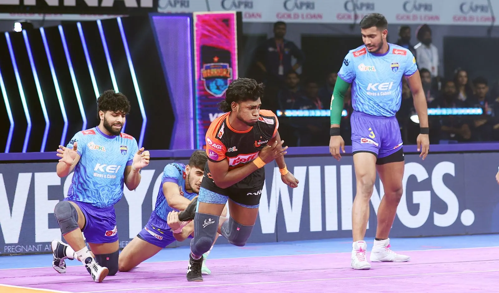 PKL-12: Big win for U Mumba in memorable match for Bengal captain Devank