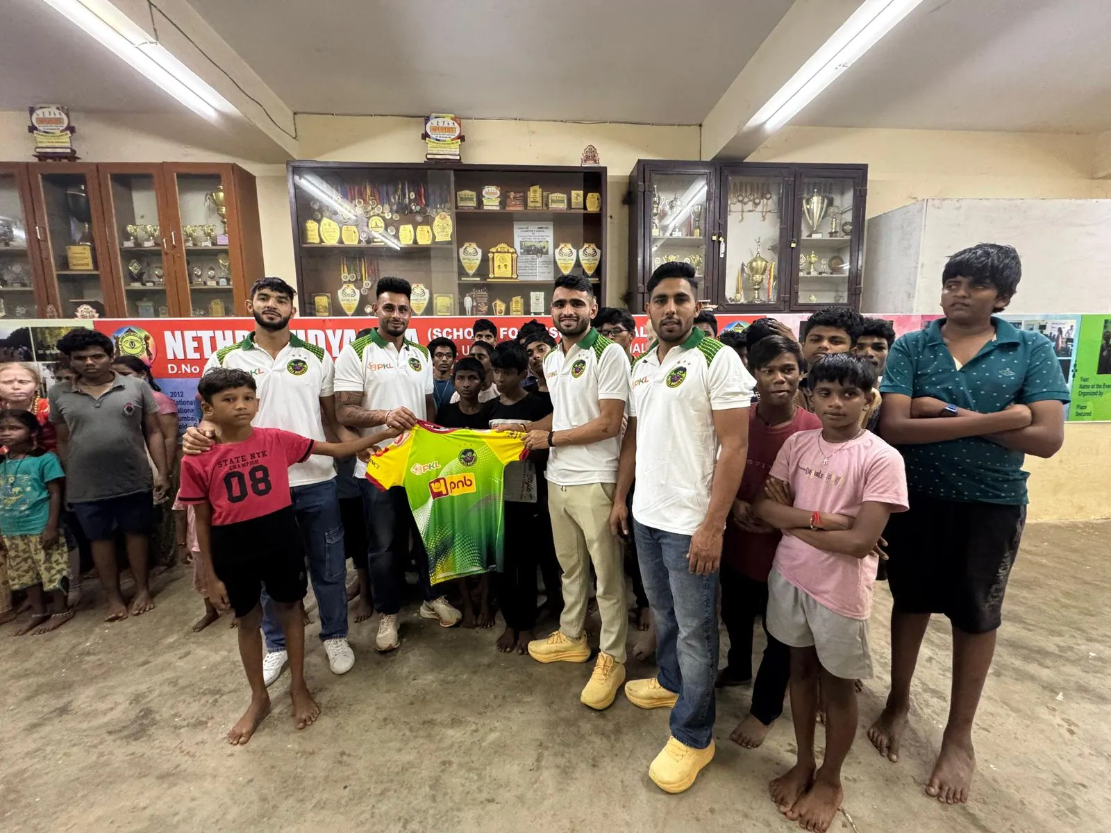 “Patna Pirates takes inspiration from the children at Nethra Vidyalaya and hope to finish the rest of the Vizag leg in a strong manner” says Ankit Jaglan, Captain, Patna Pirates