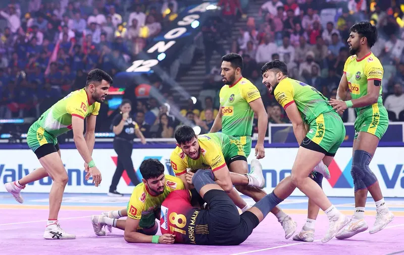 Another Ayan masterclass helps Patna Pirates win eight on the trot, beat Bengaluru Bulls to reach Eliminator 3